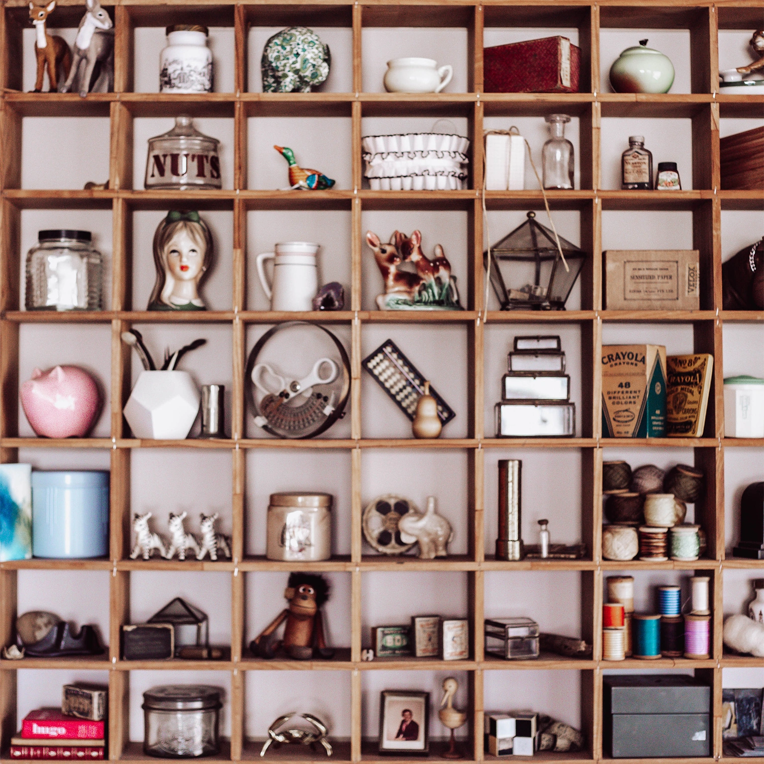 Set dressing and props rentals for Moorooka